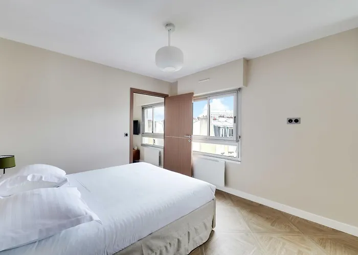 Spacious 1br 2p - Nation Апартаменты